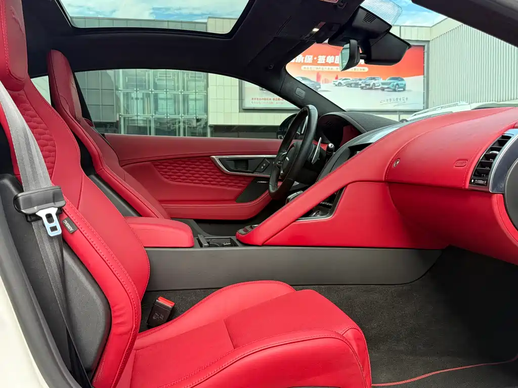 Jaguar F-TYPE 2021 — фото 10