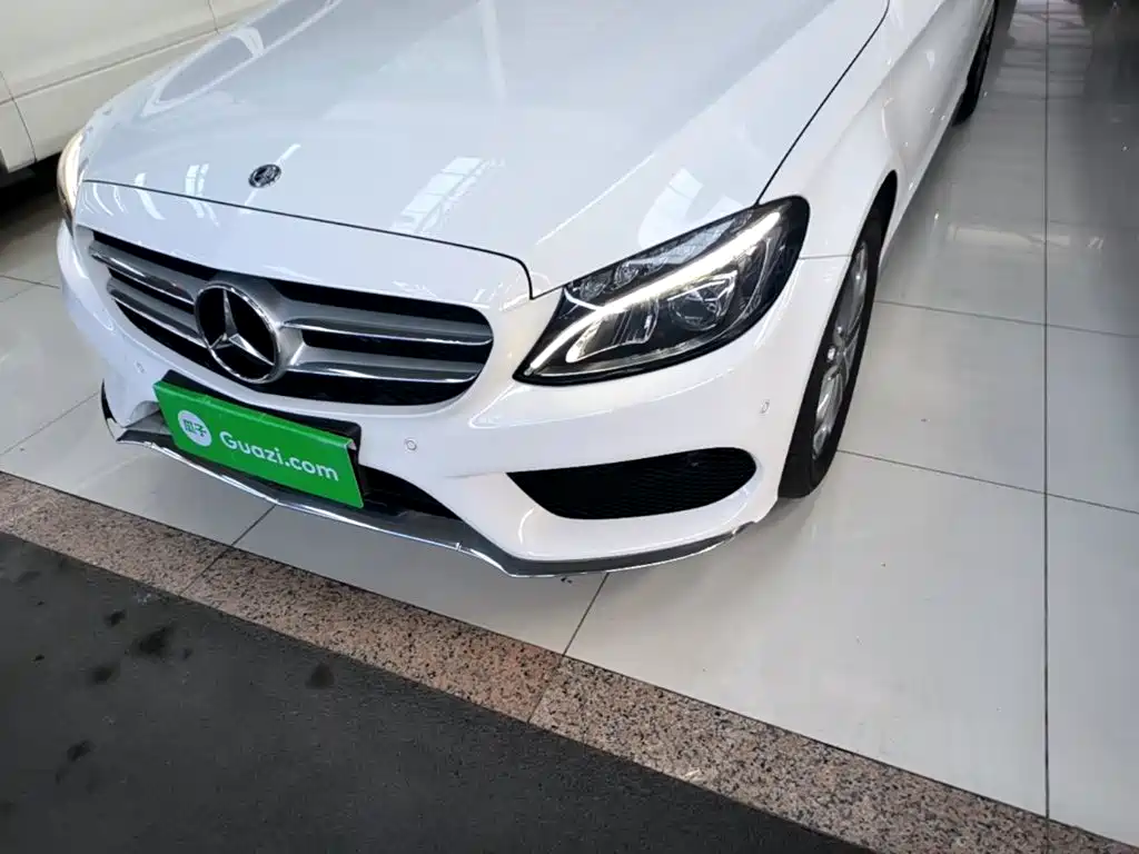 Mercedes-Benz C-Class 2017 — фото 24