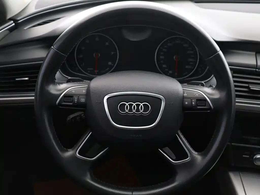 Audi A6L 2019 — фото 8