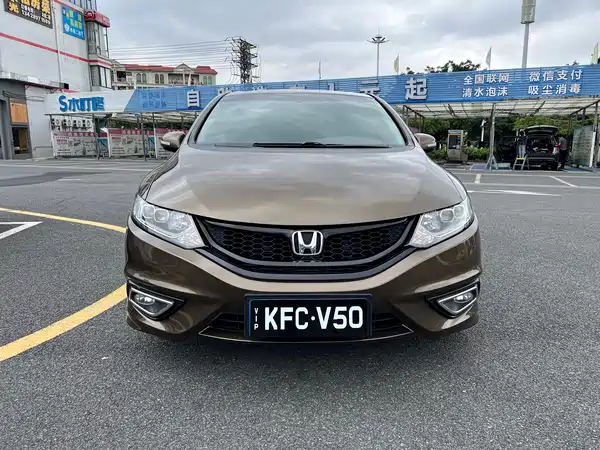 Honda Jade 2014