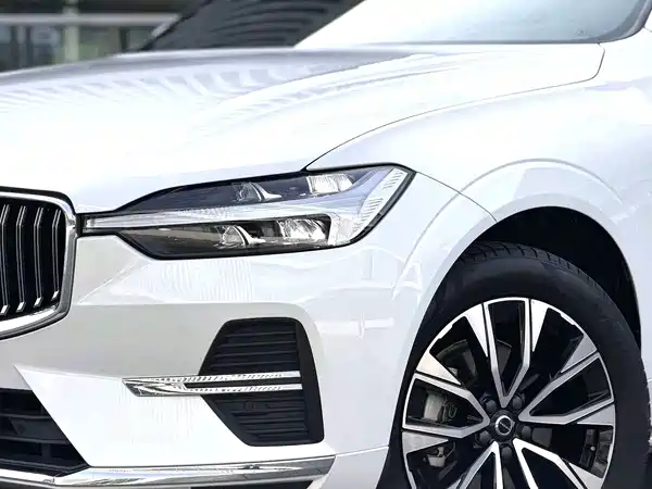 Volvo XC60 2023
