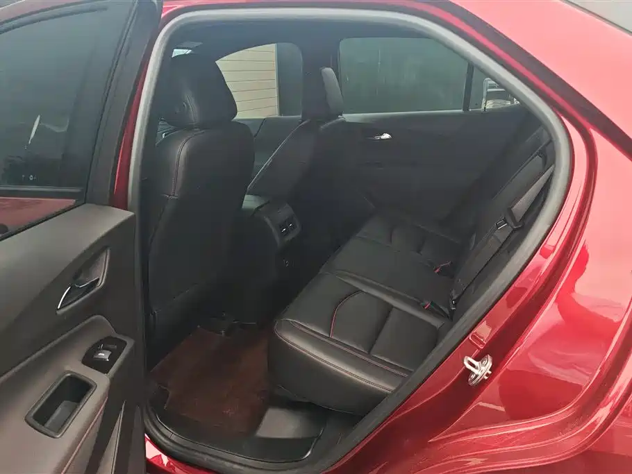 Chevrolet Equinox 2021 — фото 11