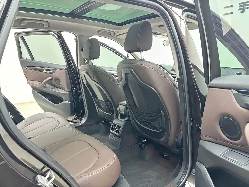 BMW X1 2020 — фото 11