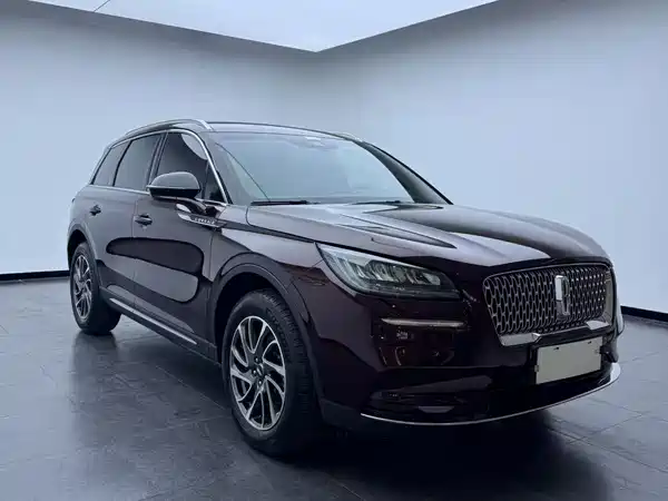 Lincoln Corsair 2021