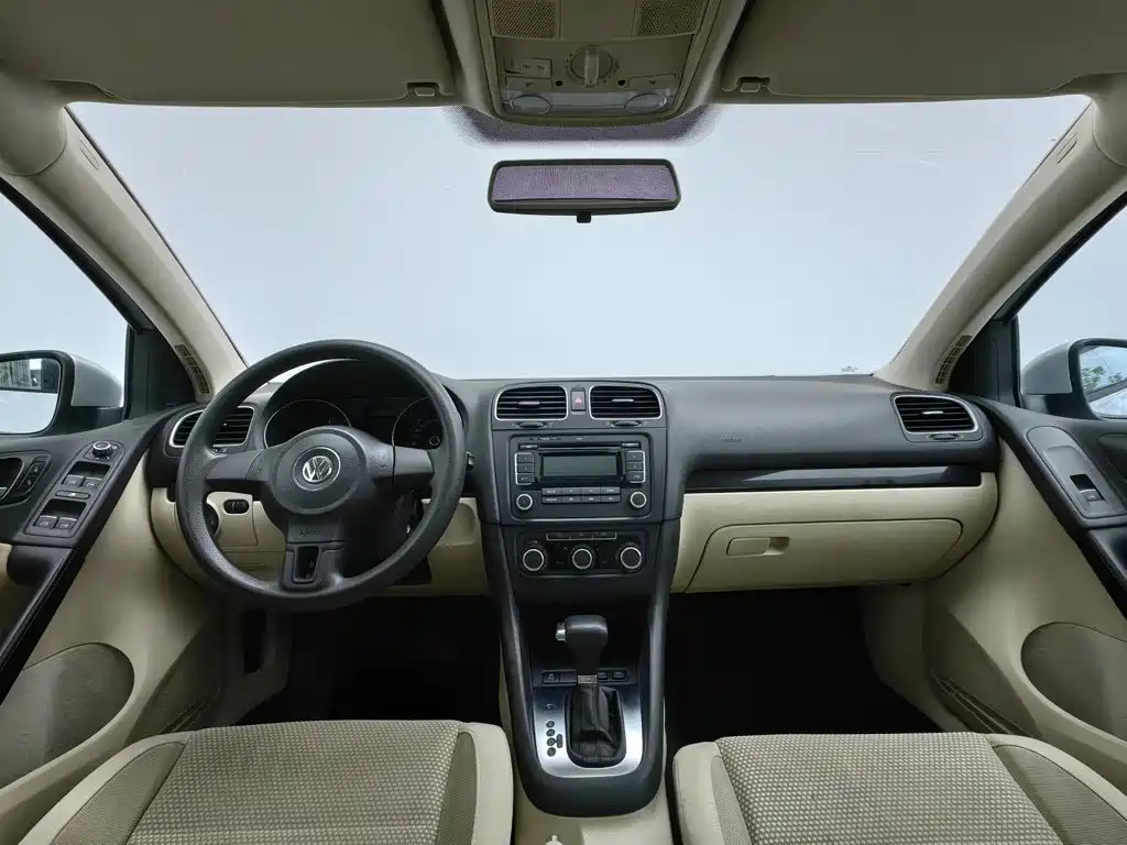 Volkswagen Golf 2010