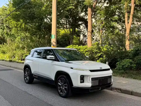 Geely ICON 2020