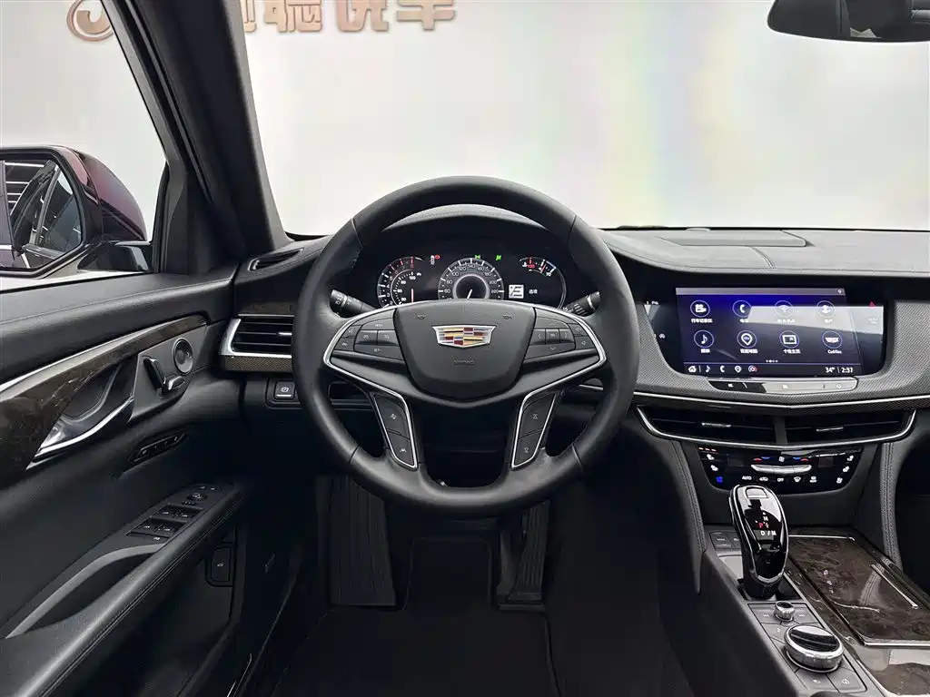 Cadillac CT6 2022 — фото 9