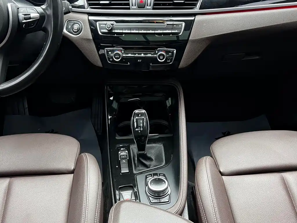 BMW X1 2023 — фото 15