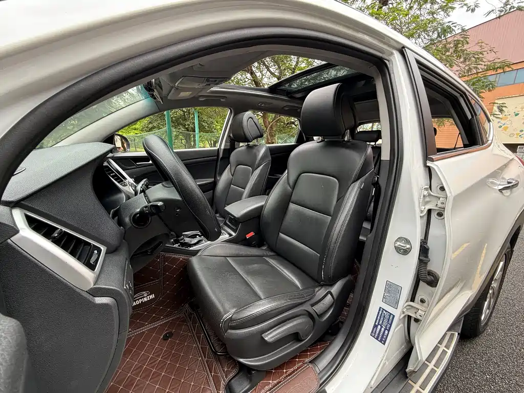 Hyundai Tucson 2017 — фото 9