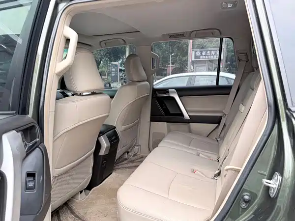 Toyota Prado 2013