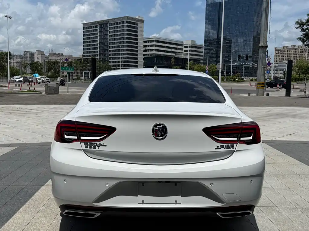 Buick Regal 2023 — фото 20