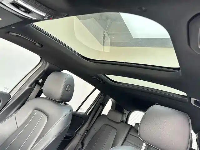 Mercedes-Benz GLB 2024 — фото 14