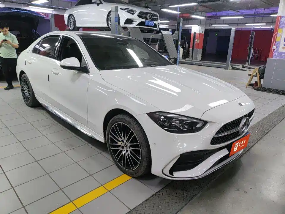 Mercedes-Benz C-Class 2023