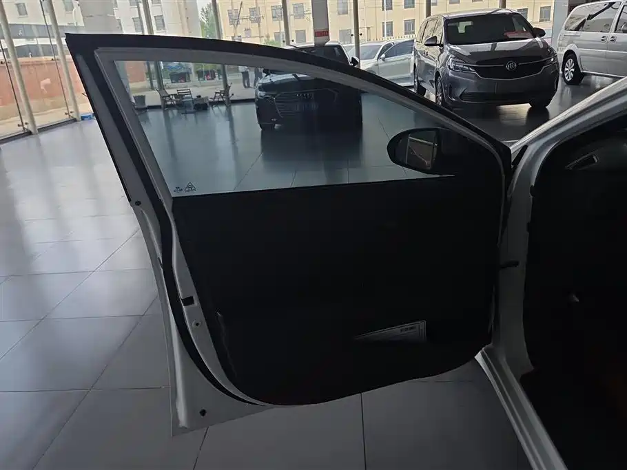 Hyundai Elantra 2019