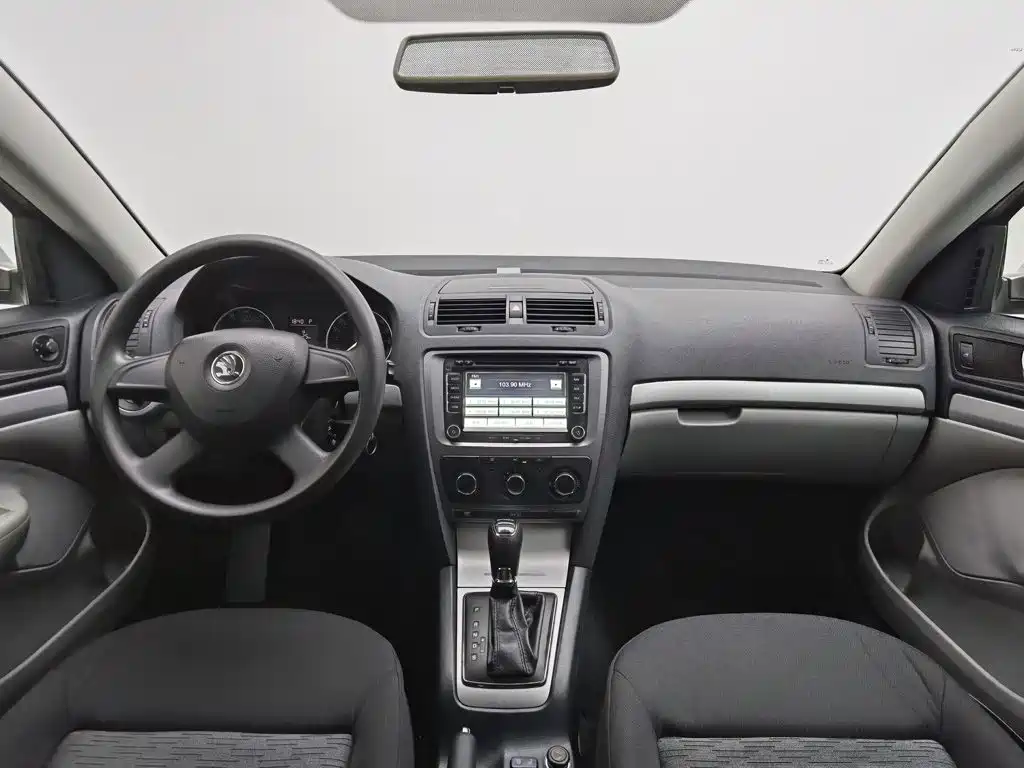 Skoda Octavia 2014