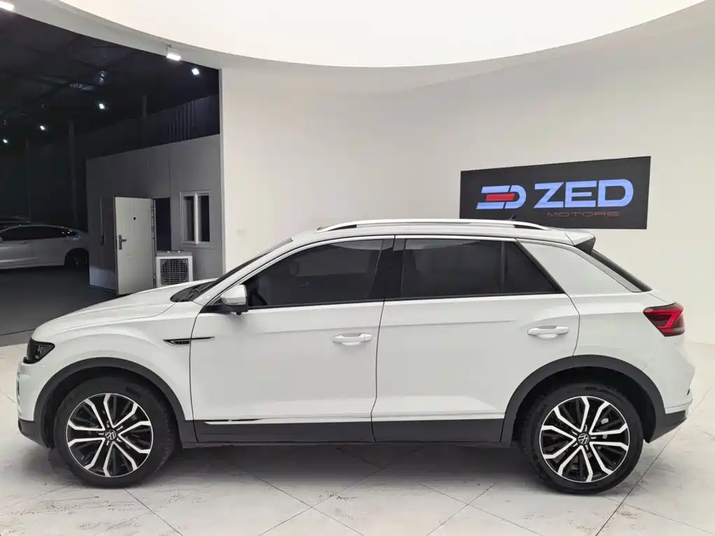 Volkswagen T-Roc 2022 — фото 7