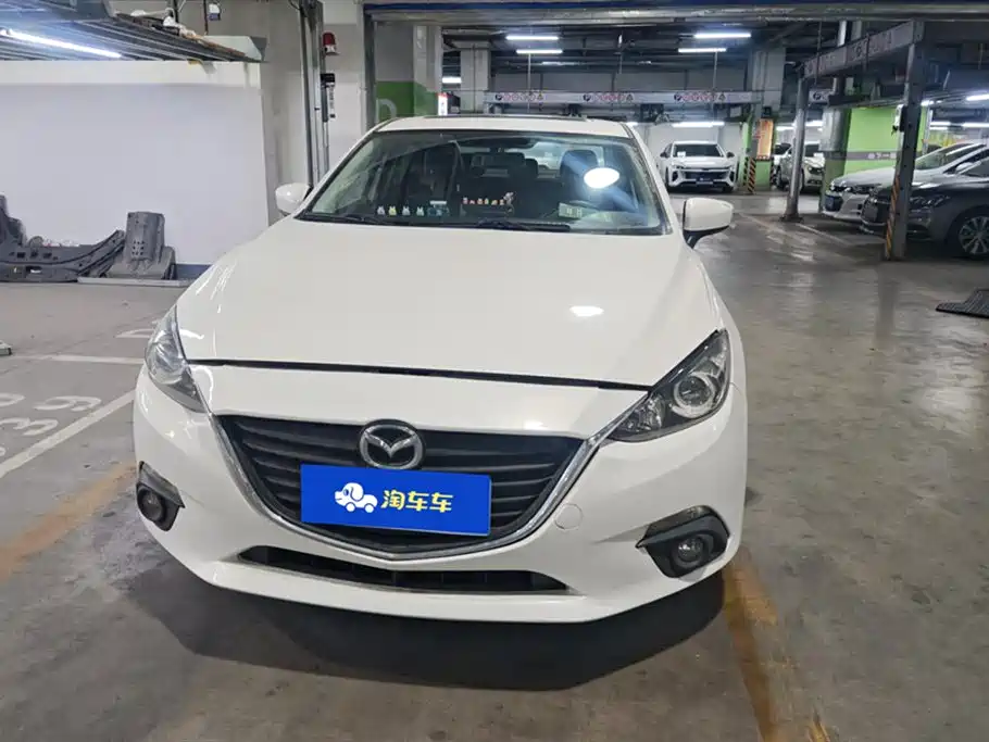 Mazda 3 Axela 2016 — фото 2