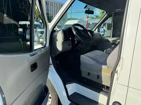 Ford Classic Transit 2016