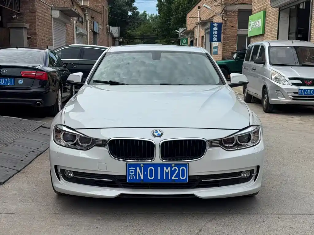 BMW 3 Series 2013