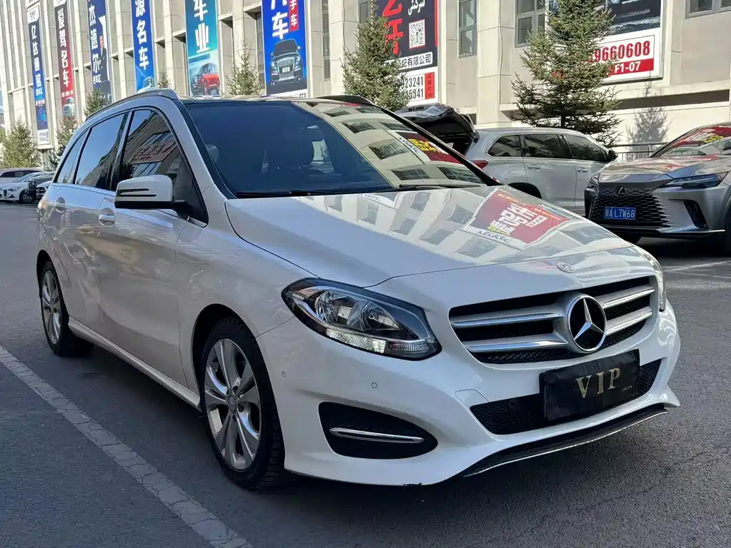 Mercedes-Benz B-Class 2017 — фото 3