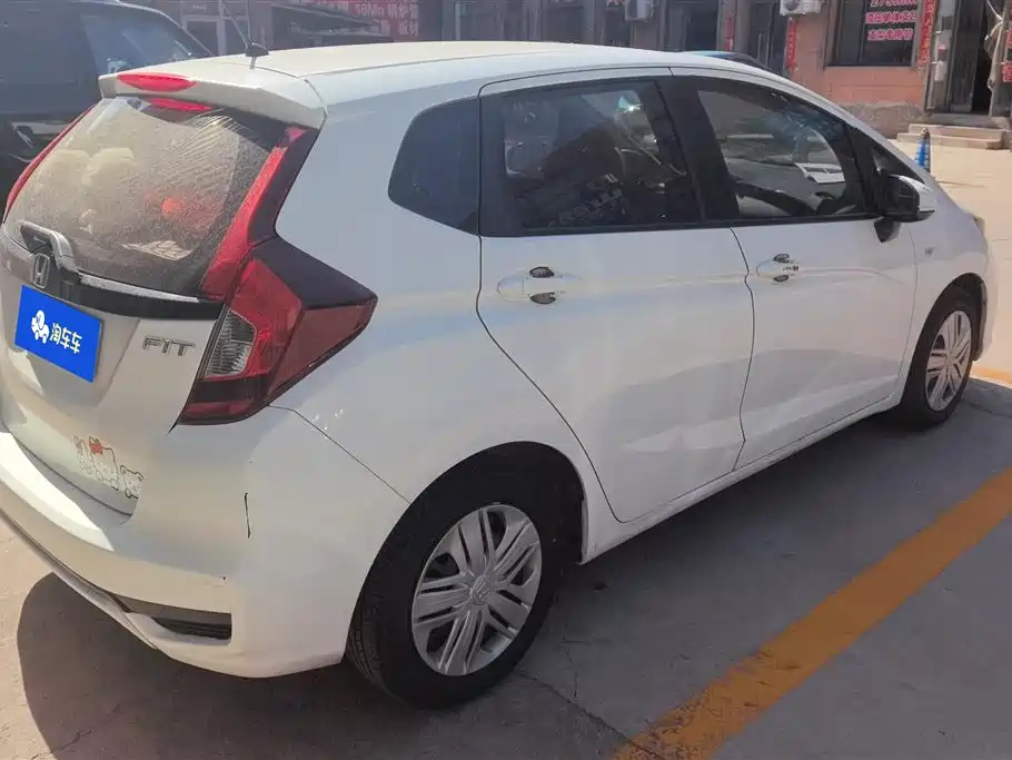 Honda Fit 2019 — фото 3