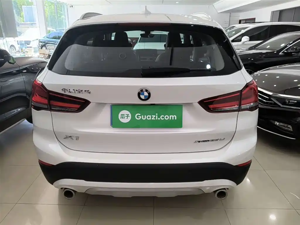 BMW X1 2022 — фото 6