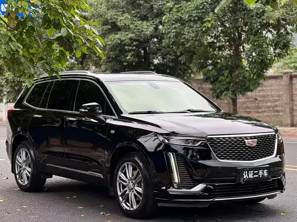 Cadillac XT6 2021