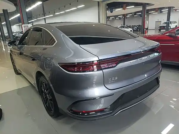 BYD Han 2024