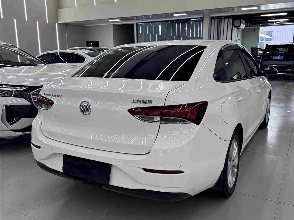 Buick Excelle 2021