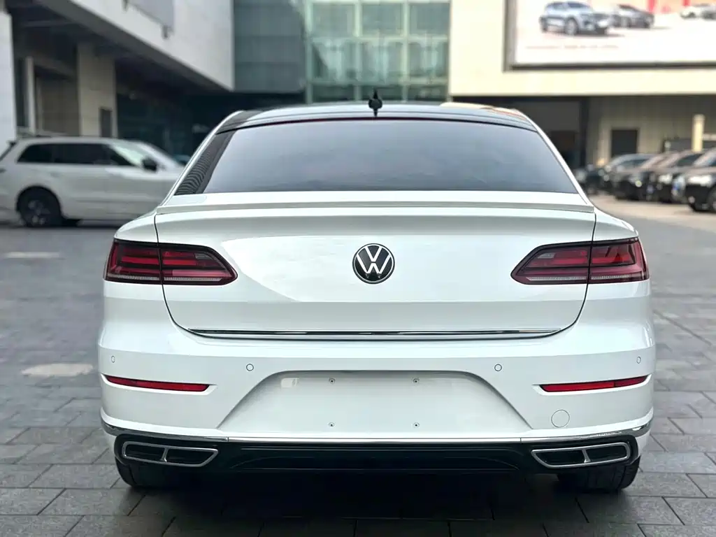 Volkswagen CC 2021 — фото 8