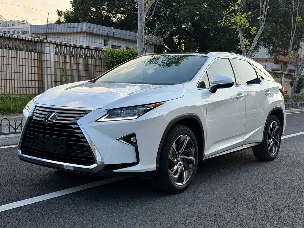 Lexus RX 2019