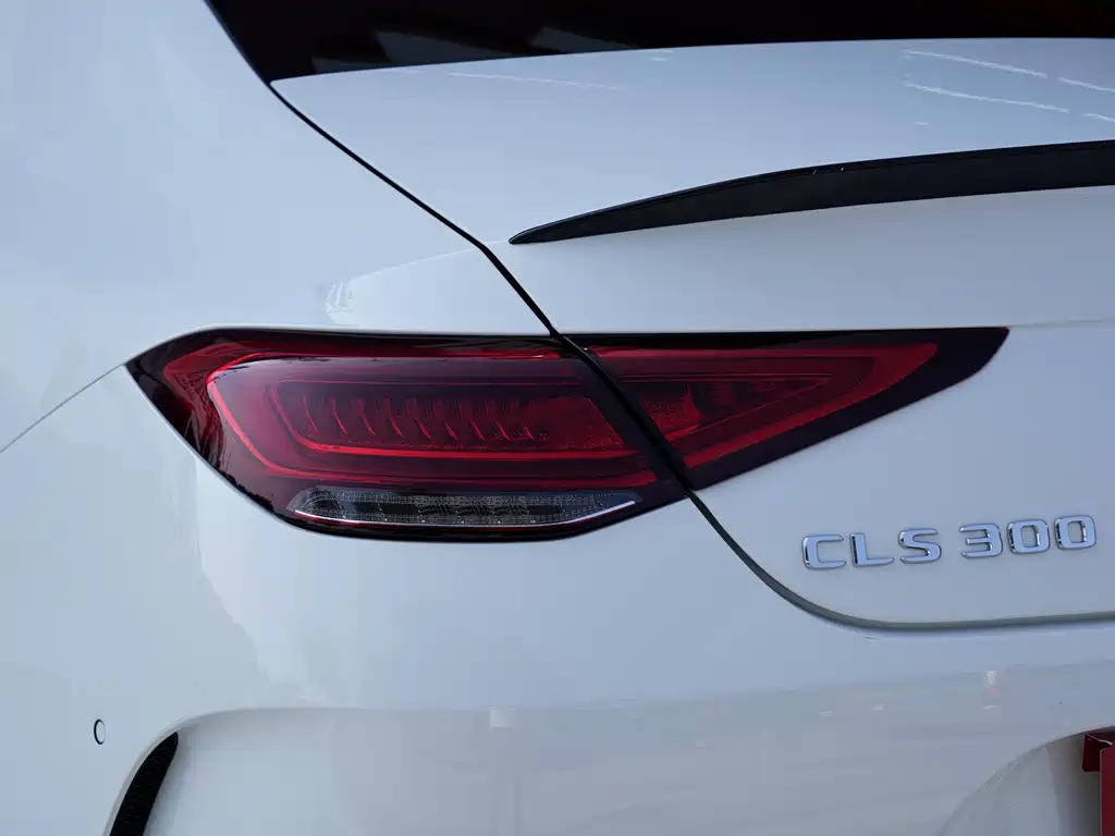 Mercedes-Benz CLS 2022 — фото 4