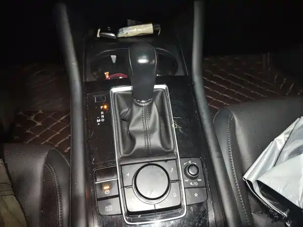 Mazda 3 Axela 2021