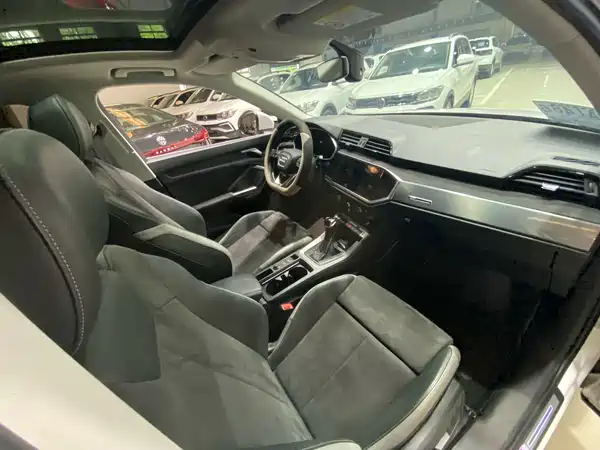 Audi Q3 2022