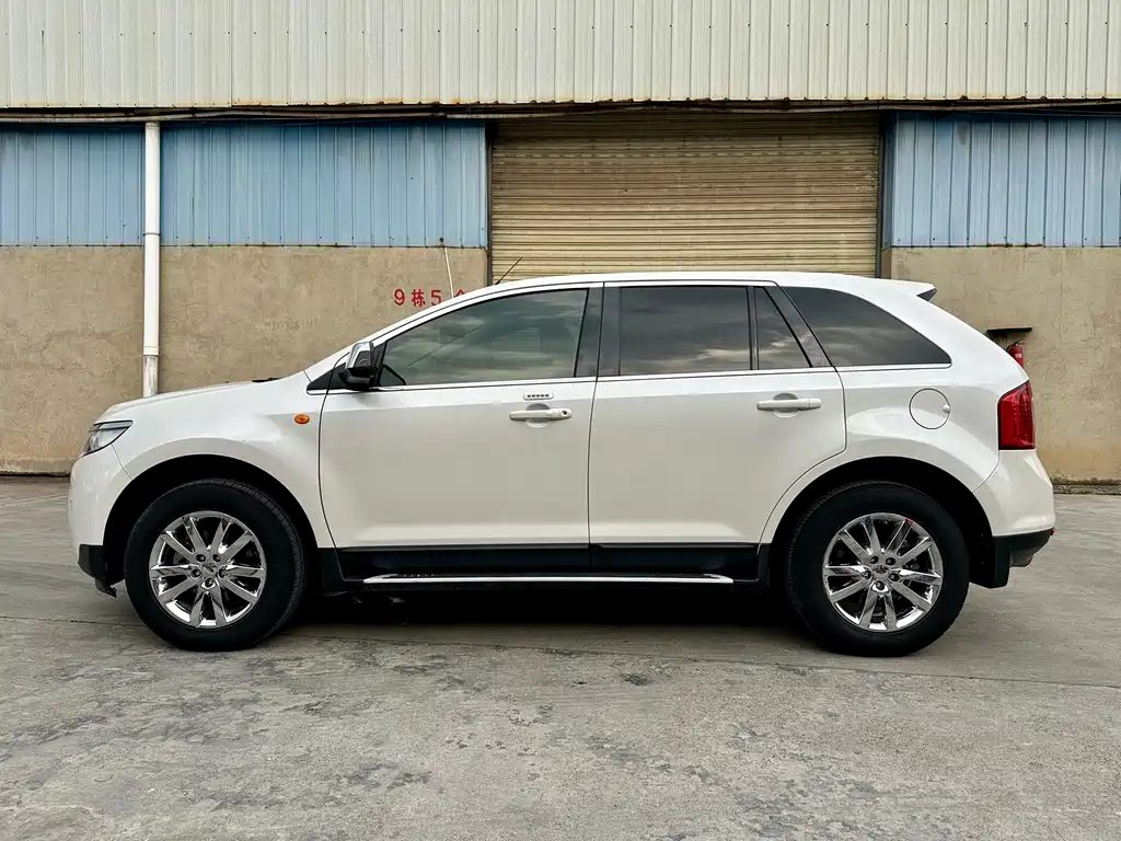 Ford Edge 2015 — фото 4