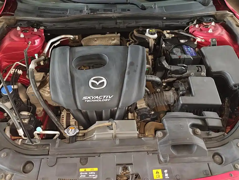 Mazda 3 Axela 2015 — фото 10