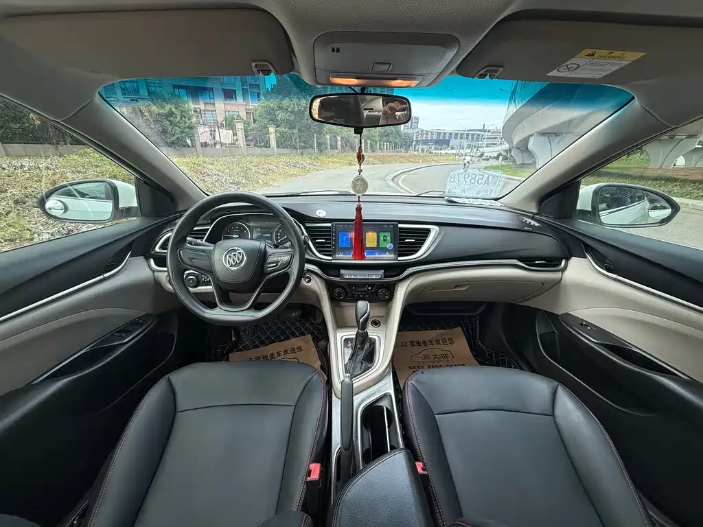 Buick Excelle 2015 — фото 13