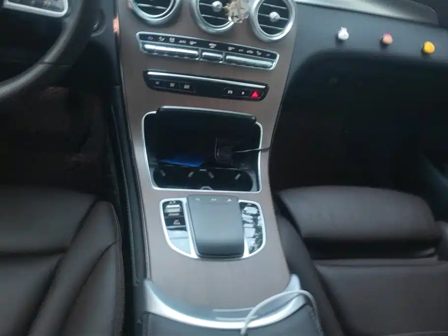 Mercedes-Benz GLC 2021 — фото 16