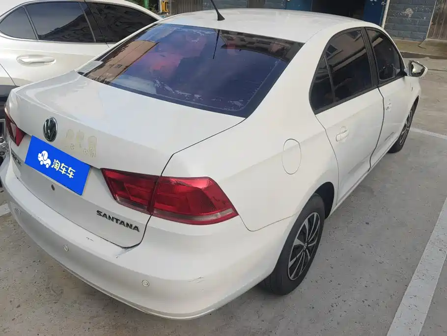 Volkswagen Santana 2015