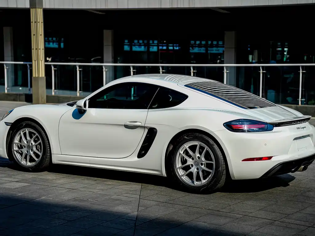 Porsche 718 2018 — фото 15