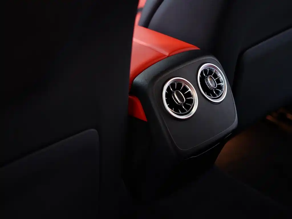 Mercedes-Benz AMG GT 2023 — фото 41