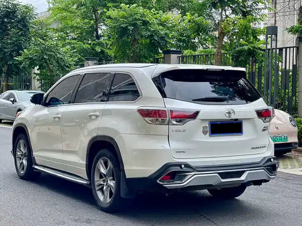 Toyota Highlander 2017