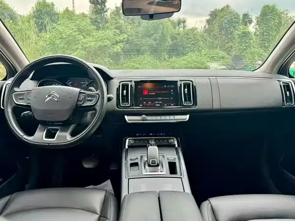 Citroën C6 2023