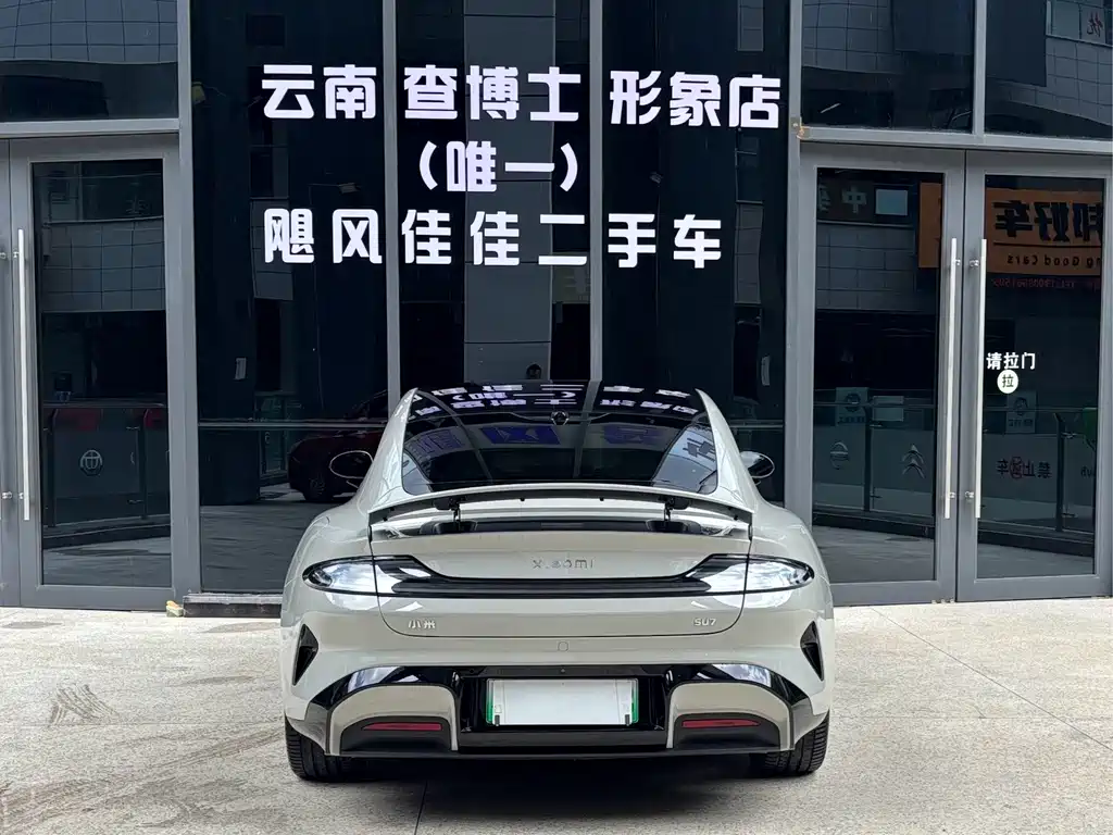 Xiaomi SU7 2025 — фото 8