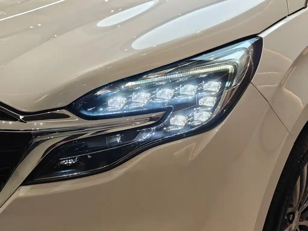 Buick GL8 2023