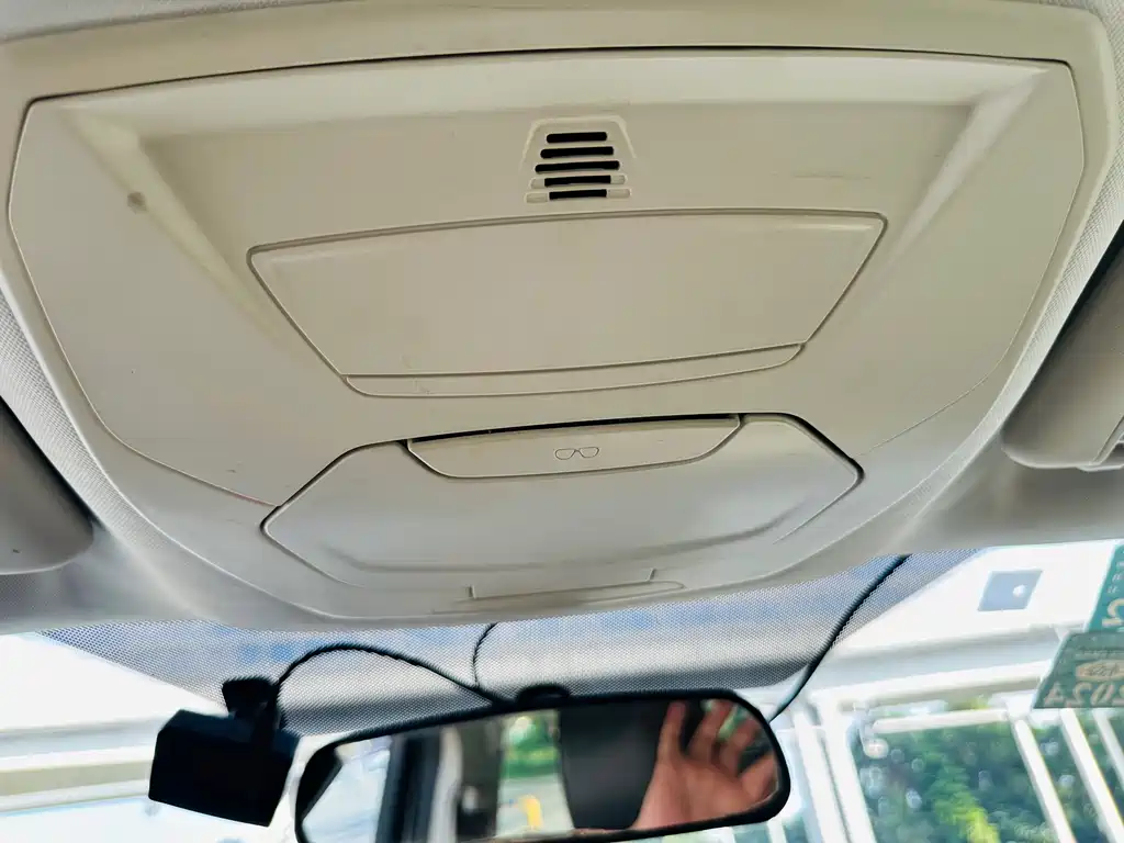 Ford Kuga 2016 — фото 15