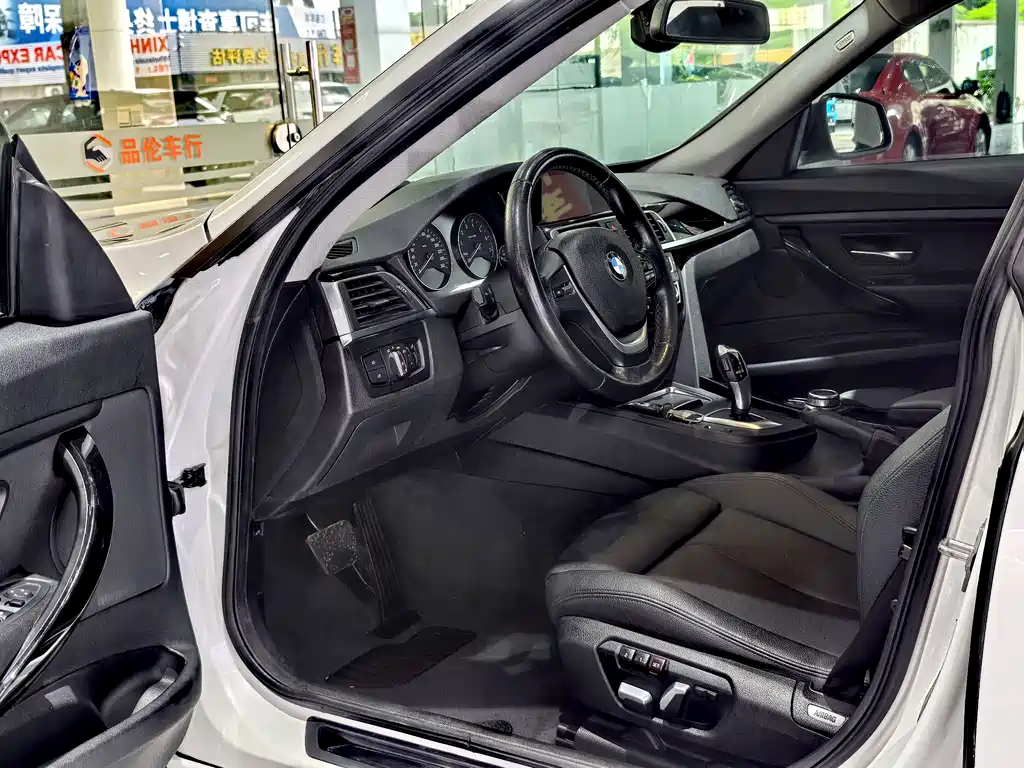 BMW 3 Series GT 2018 — фото 4