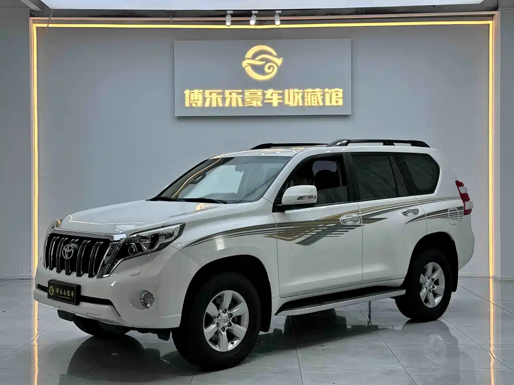 Toyota Prado 2016