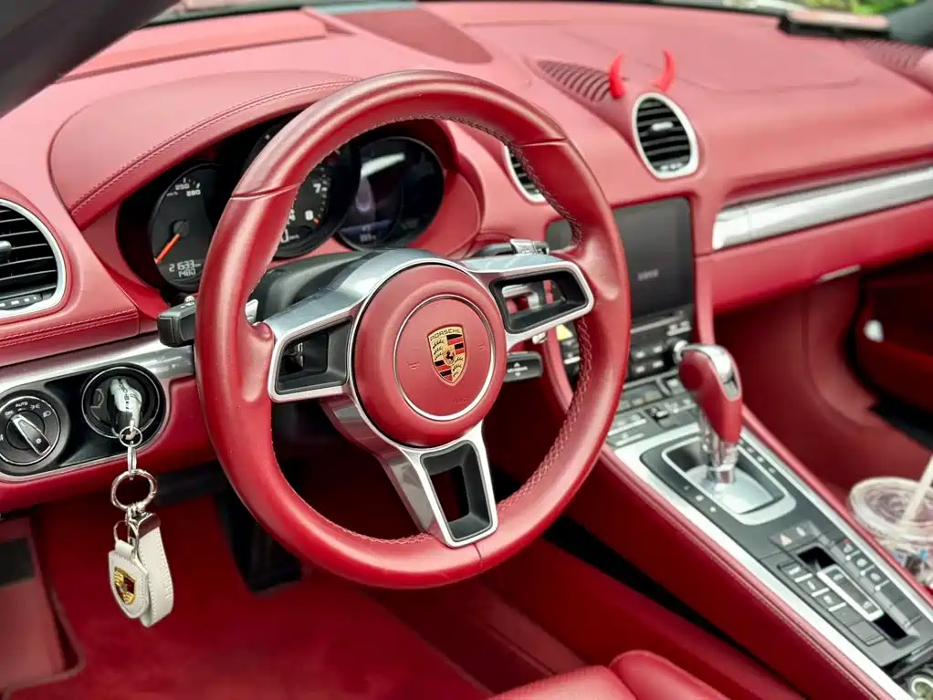 Porsche 718 2018 — фото 15