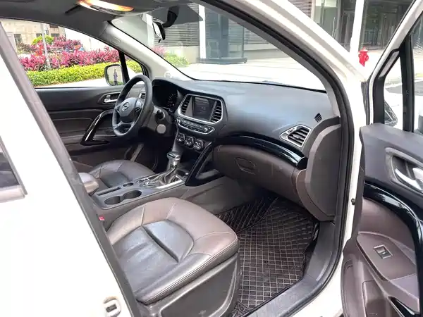 GAC Trumpchi GS4 2017